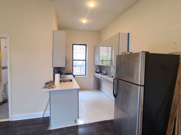 1621 Park Pl APT 3R