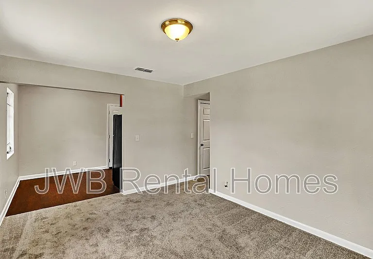 6863 W Virginia Ave — Photo 3