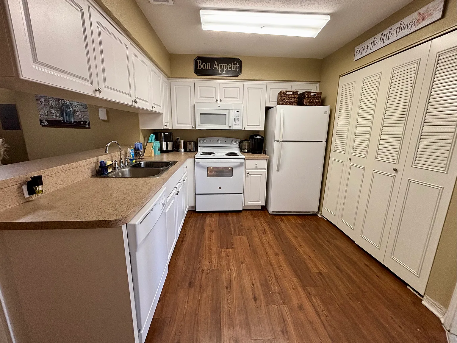 Riverwind at Alafaya Trail — Photo 3