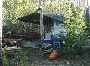 14 Hollow Rd, Lander, WY 82520