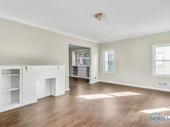 5th image of 1348 Palmetto Ave