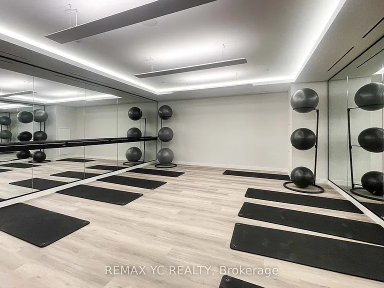 117 Broadway Ave #703 — Photo 36