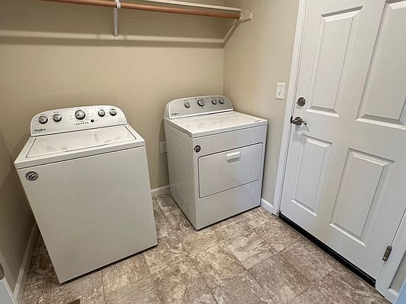 4th image of 4561 Spaight Way