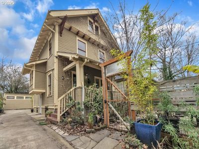 3821 SE Main St, Portland, OR, 97214