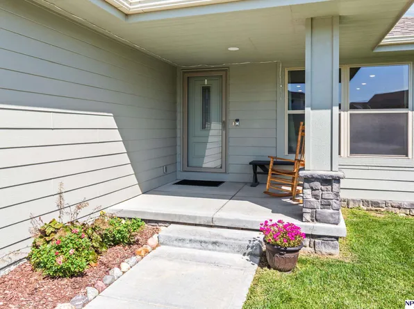 1424 Mount Hope Cir, Blair, NE 68008