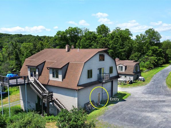 16 Forino Ln