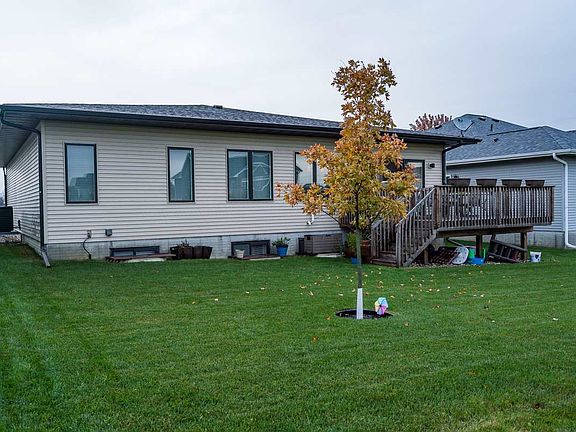 2nd image of 4204 Paddington Dr