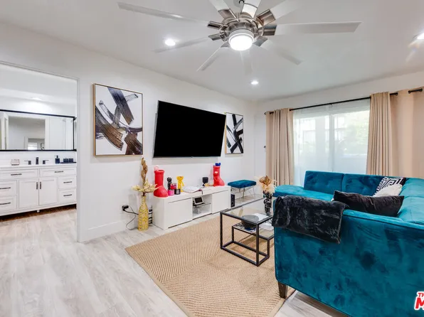 322 S Miraleste Dr Unit 173, San Pedro, CA 90732