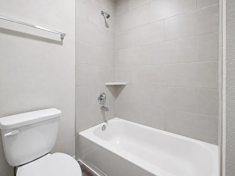 13549 Sauger Ct — Photo 42