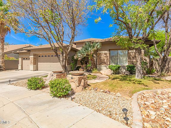 5th image of 22144 N 79th Dr