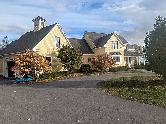 2nd image of 71 Baldwin Hill Rd