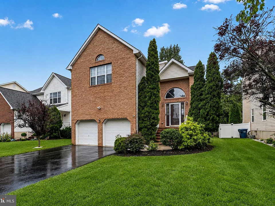 20 Vaccaro Rd