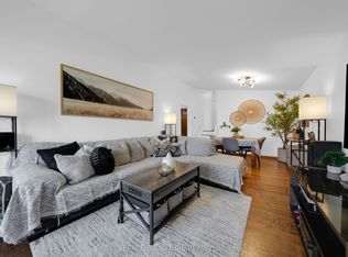 821 Krosno Blvd, Pickering, ON L1W1G7