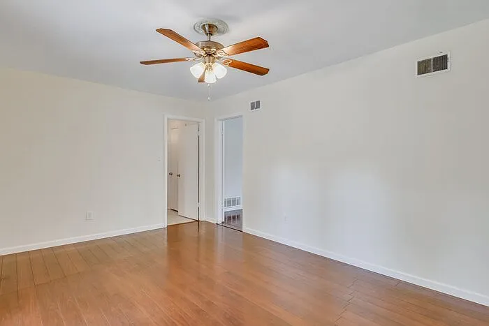 12473 Northwood Rd — Photo 15