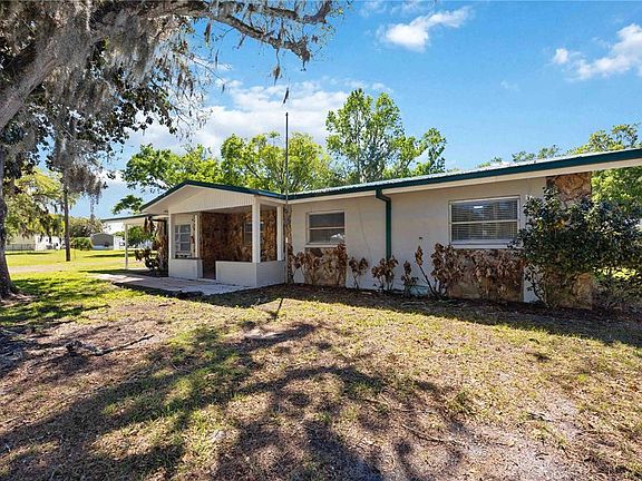 2nd image of 1432 Banana Rd