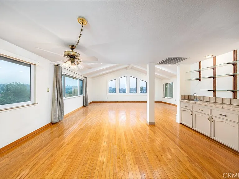 2831 Steeplechase Ln — Photo 32