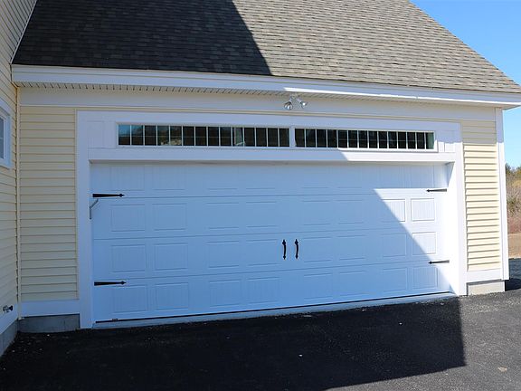 2nd image of Lot 33 Garland Woods