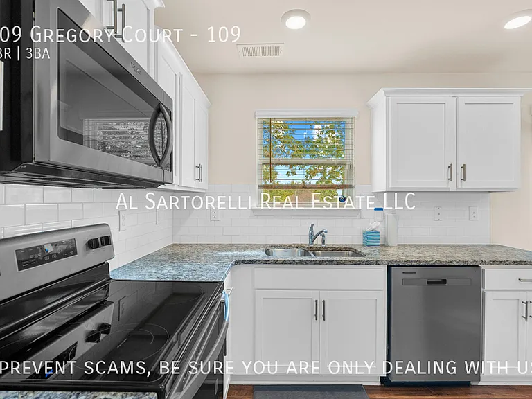 109 Gregory Ct #109 — Photo 9