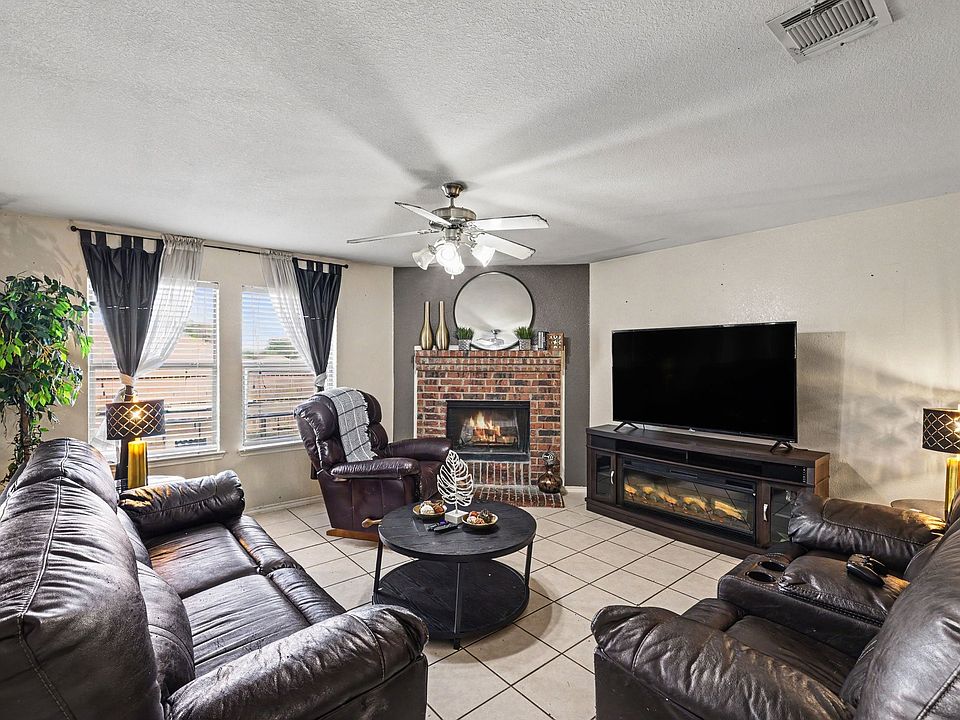 1st image of 3608 Dove Ln