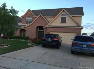 3609 W Broadway St, Broken Arrow, OK 74012