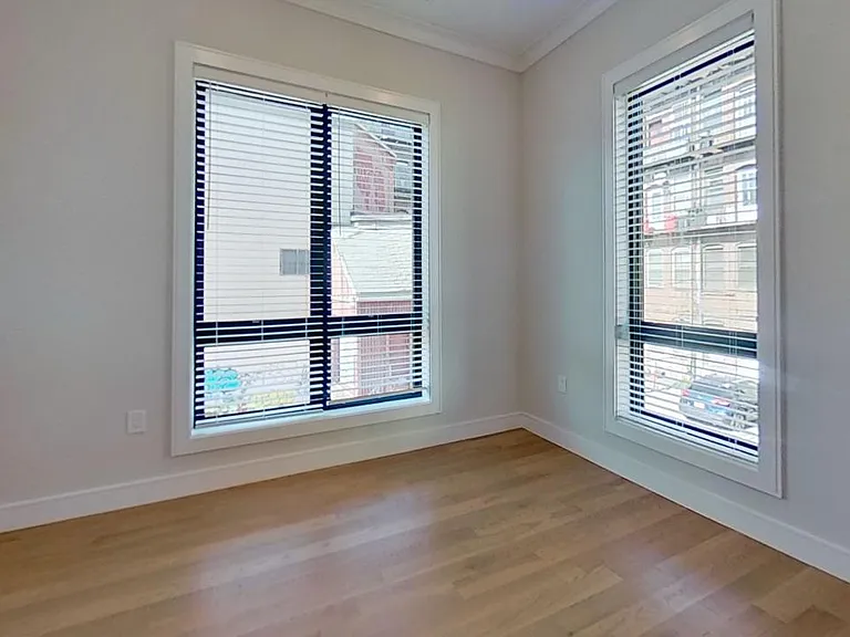 21 Highgate St #3 — Photo 12
