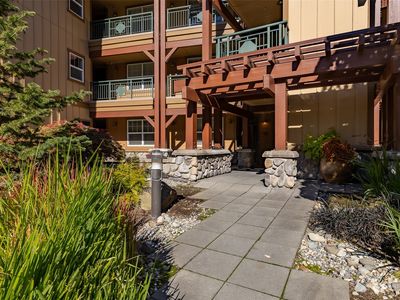 1000 Cabin Creek Lane SW #C301, Issaquah, WA, 98027