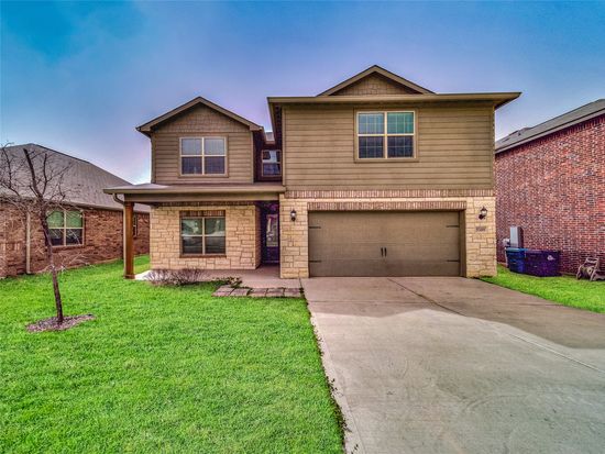 5309 Persimmon Dr, Denton, TX 76207