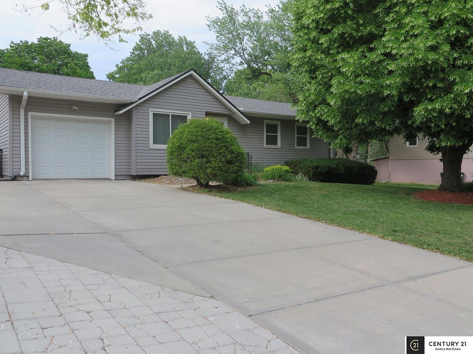 11010 Olin Ave, Omaha, NE 68144 Zillow