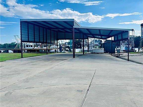 3rd image of 4278-4280 Jean Lafitte Blvd