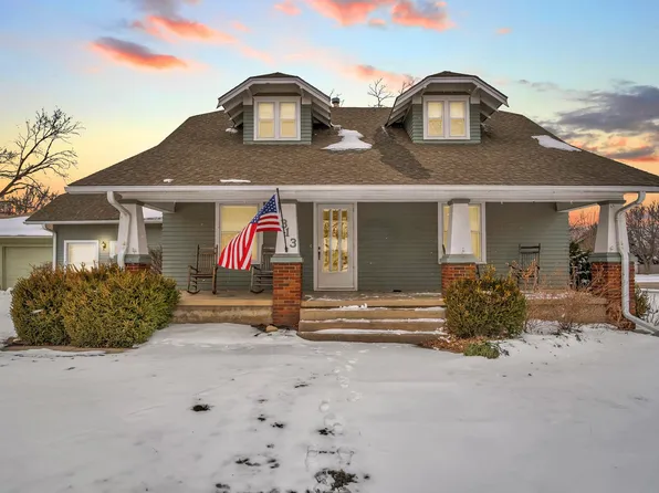 313 N Christian Ave, Moundridge, KS 67107