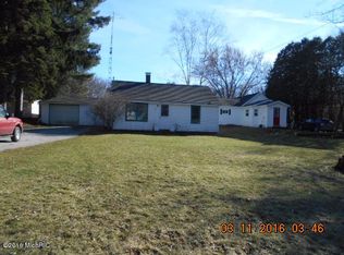 307 W 3rd St, Scottville, MI 49454