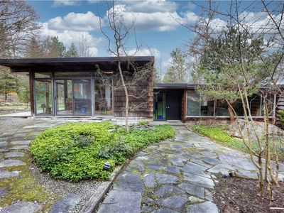 7311 Barberry Ln, Manlius, NY, 13104