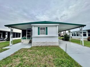 10909 Independence Dr, Port Richey, FL 34668