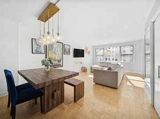 150 E 61st St APT 8K, New York, NY