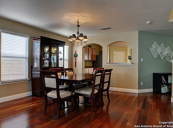 4th image of 9447 Hacienda Acres