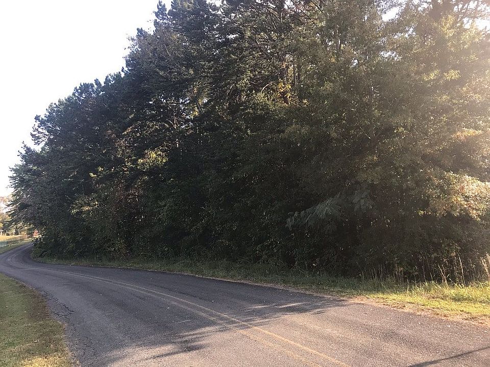2nd image of Gordon St