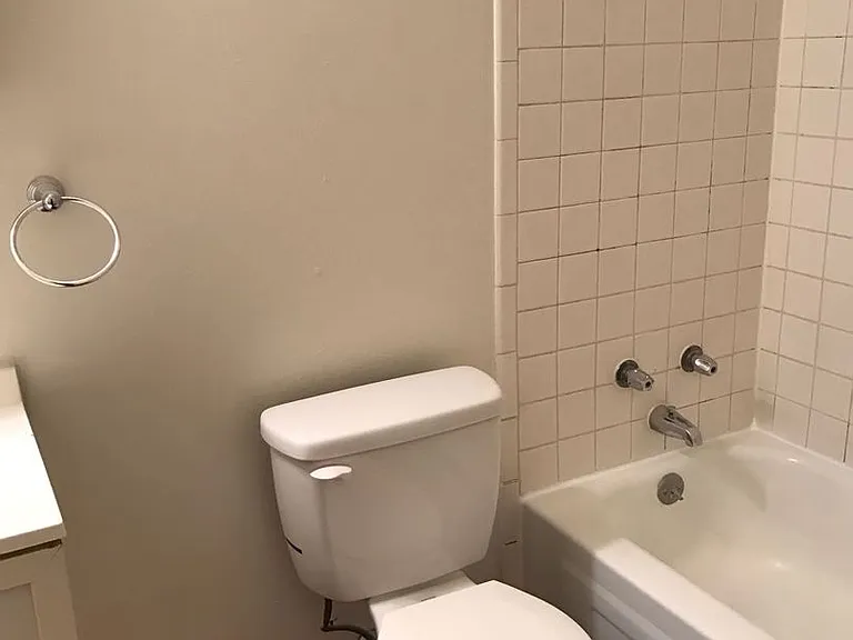 644 Probasco St — Photo 21