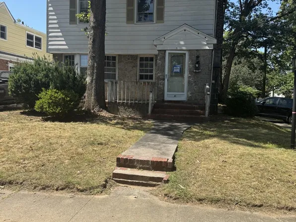 31 Carol Street, Lynbrook, NY 11563