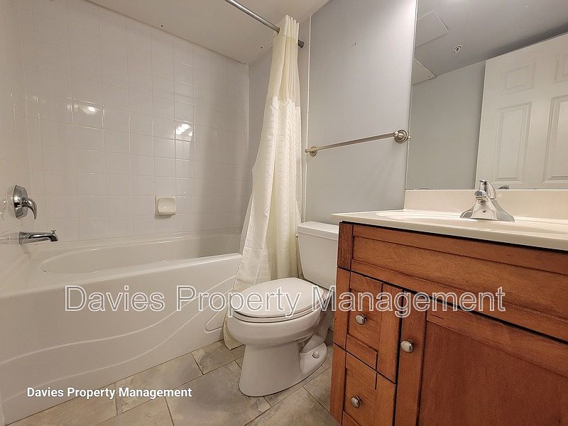 Edmonton Apartment for rent - 2 Bedrooms — photo 8