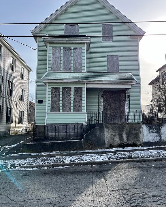 1st image of 26 Peckham St