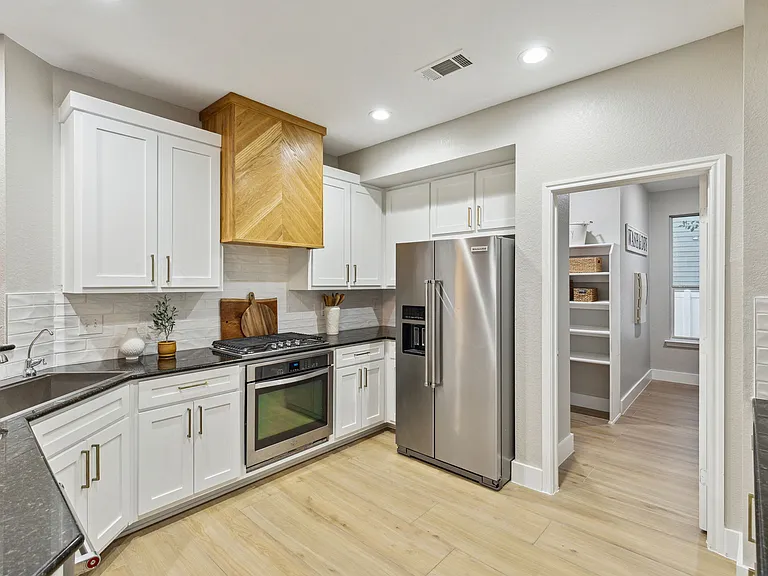 9260 Odeum Dr #1 — Photo 27