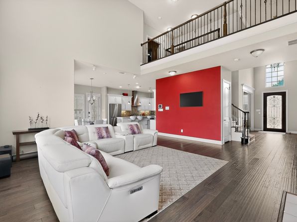 3805 Abron Ln