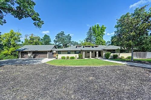 5225 Marione Dr Photo 1
