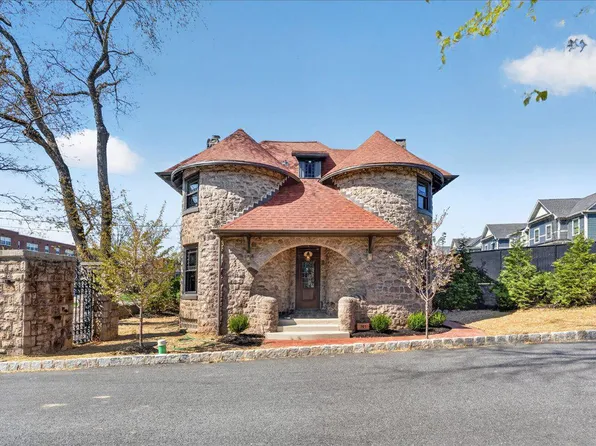 701 S Bethlehem Pike, Ambler, PA 19002