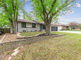 1613 E Virginia St, Derby, KS 67037