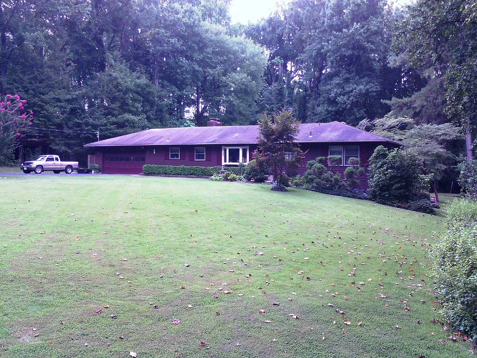 1st image of 8901 Karen Dr