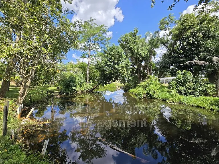 69 E Mariana Ave #B — Photo 14