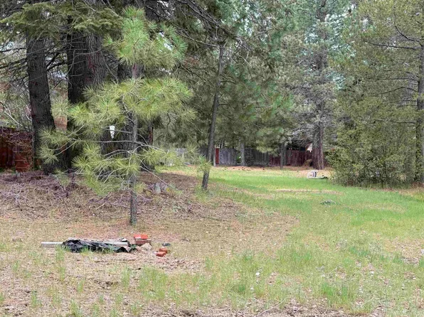 210 9th St, Susanville, CA 96130