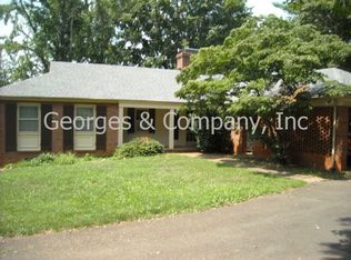 51 Canterbury Rd, Charlottesville, VA 22903