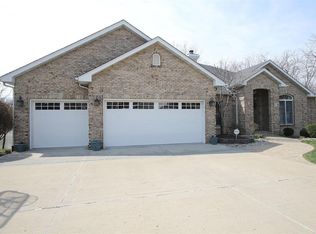 1 Chelsea Rd, Collinsville, IL 62234